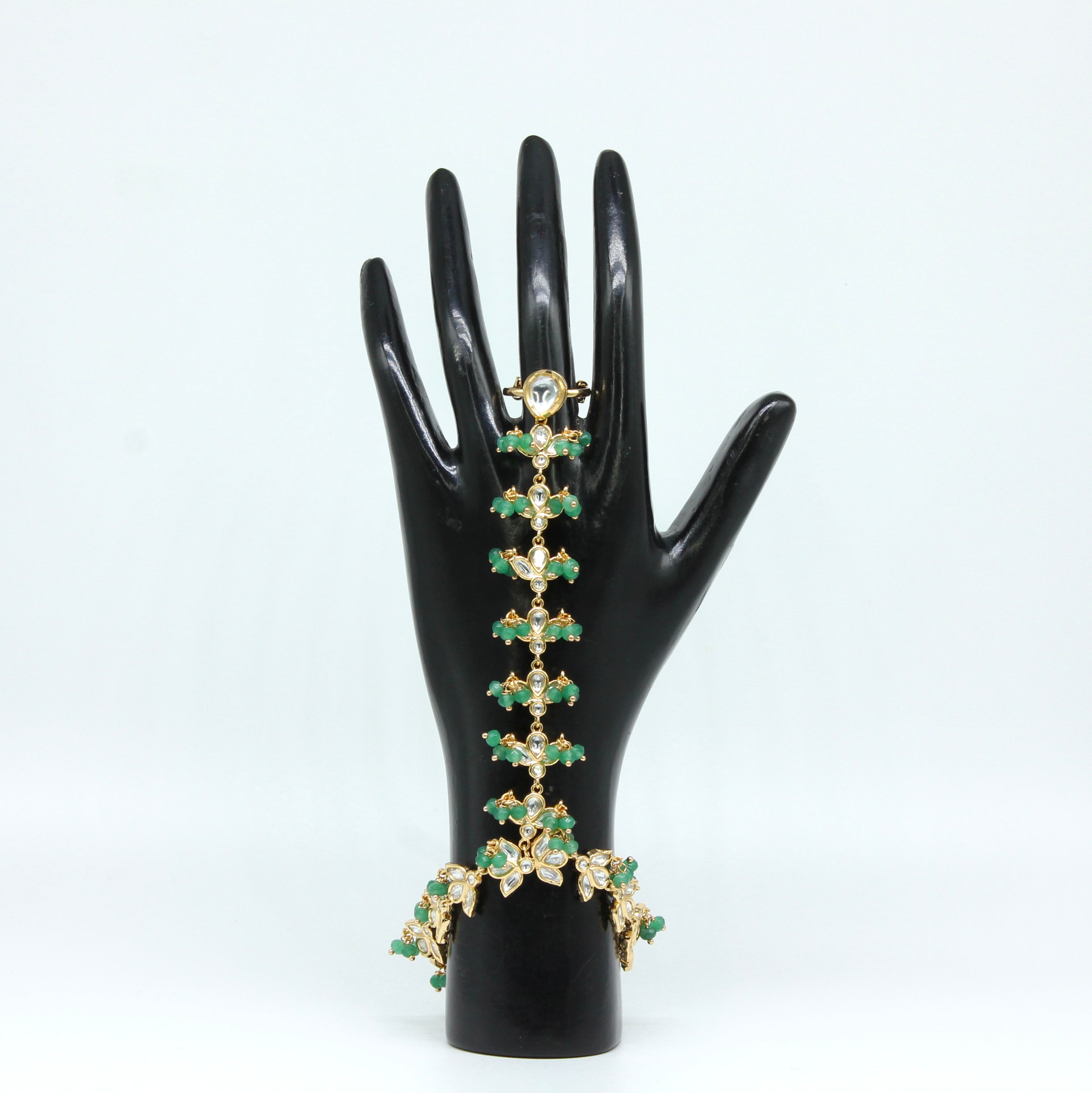 Simar – Emerald Bloom Kundan Hathphool Pair