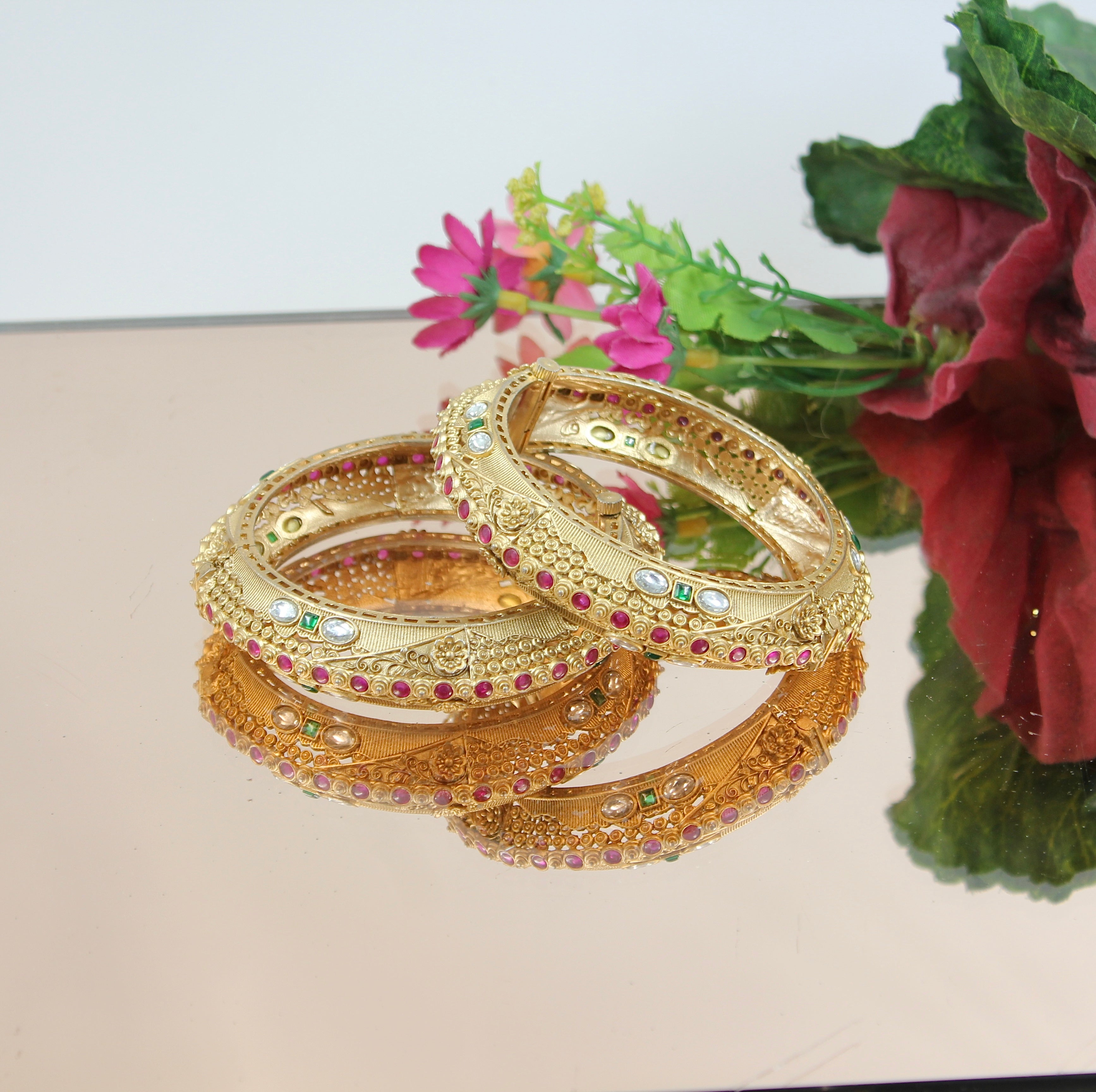 Mehal – Openable Antique Temple Bangles