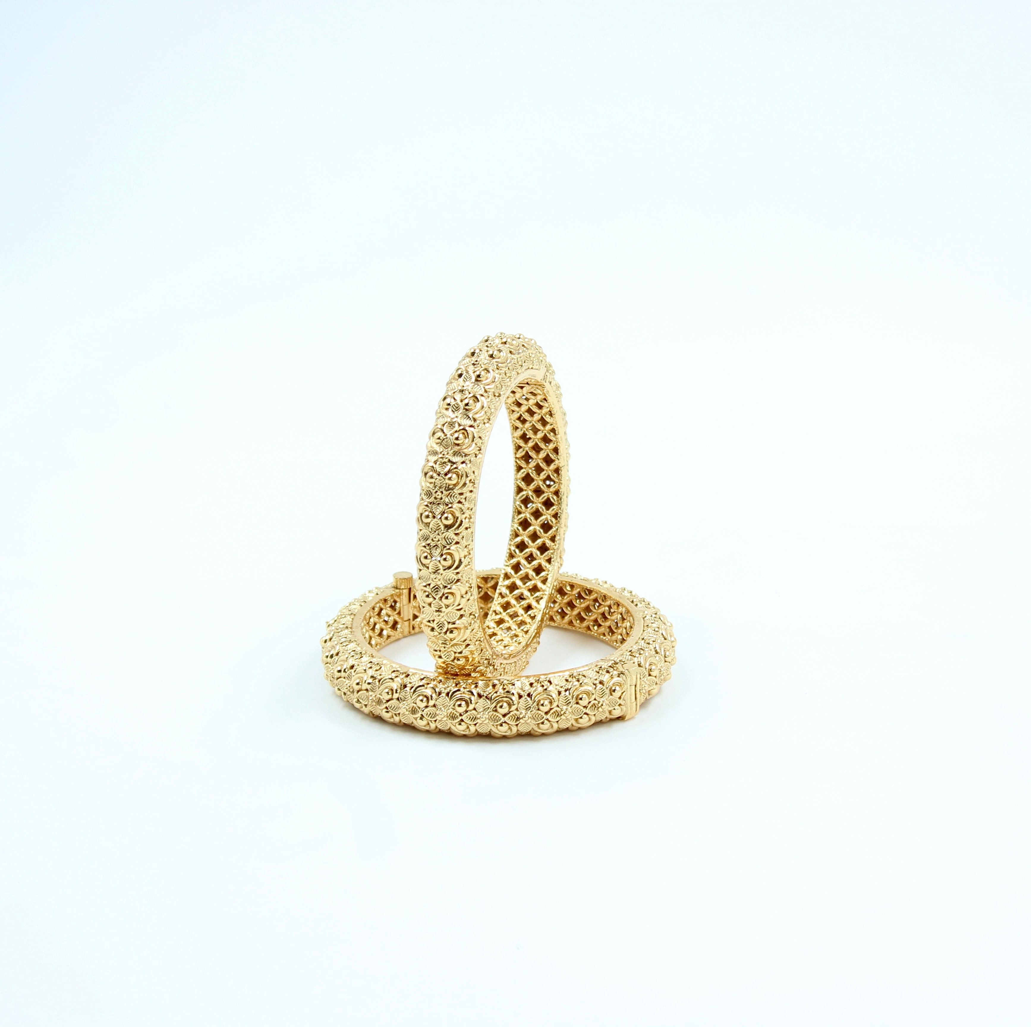 Kanika – Gold Filigree Openable Temple Bangles