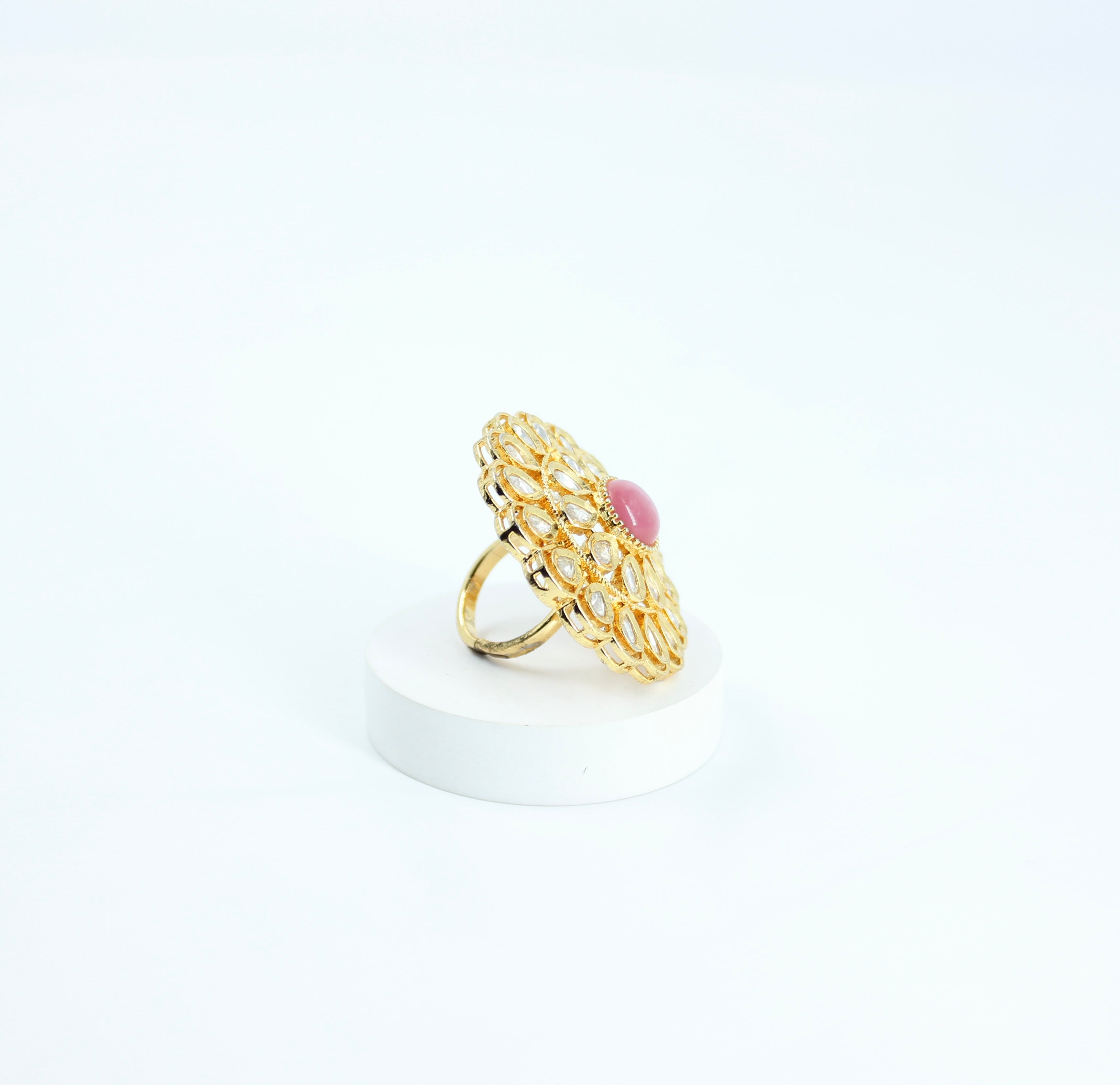 Manorama – Blush Bloom Kundan Ring