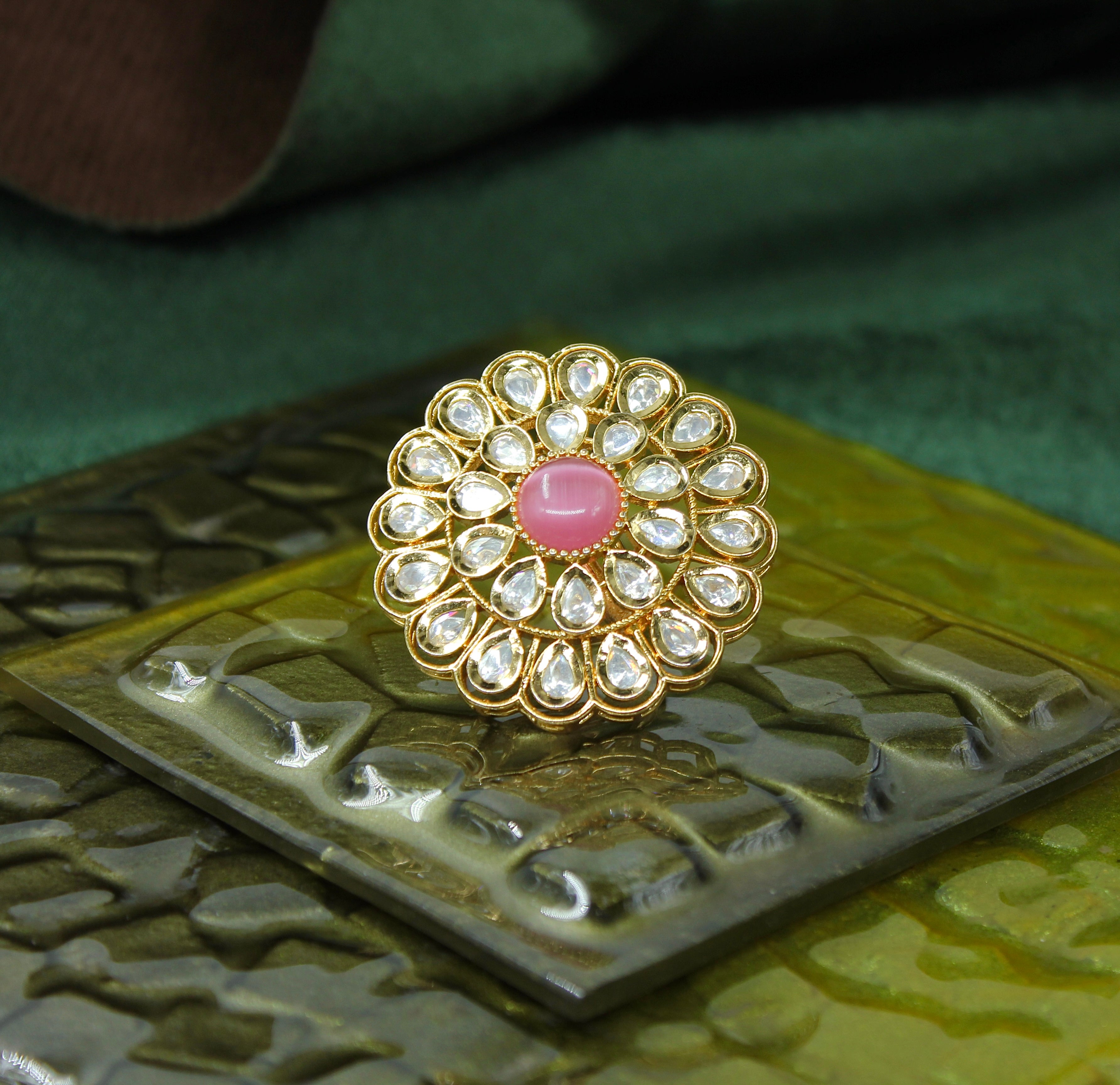 Manorama – Blush Bloom Kundan Ring