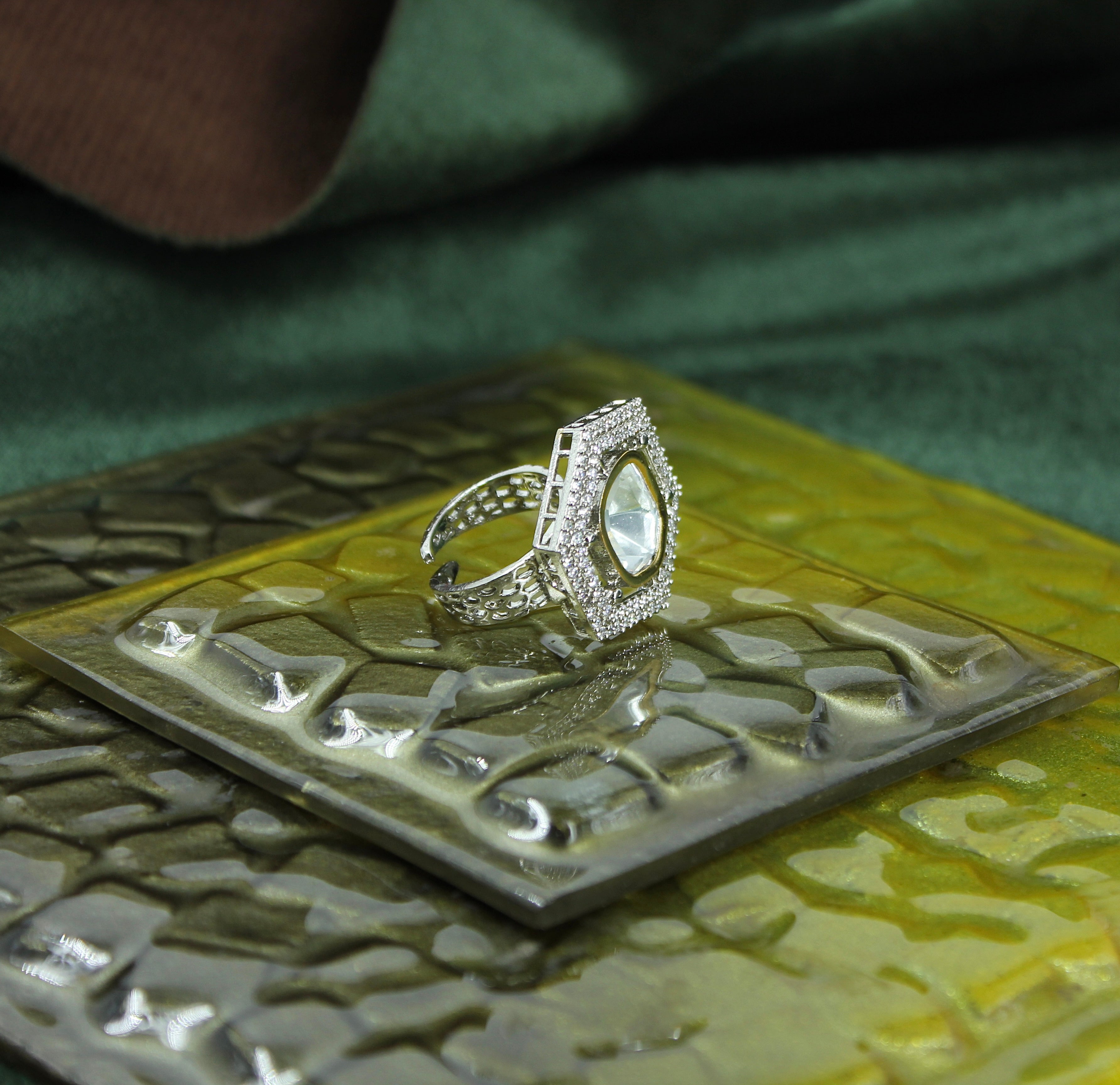 Sharvya – Hexa Kundan Cocktail Ring