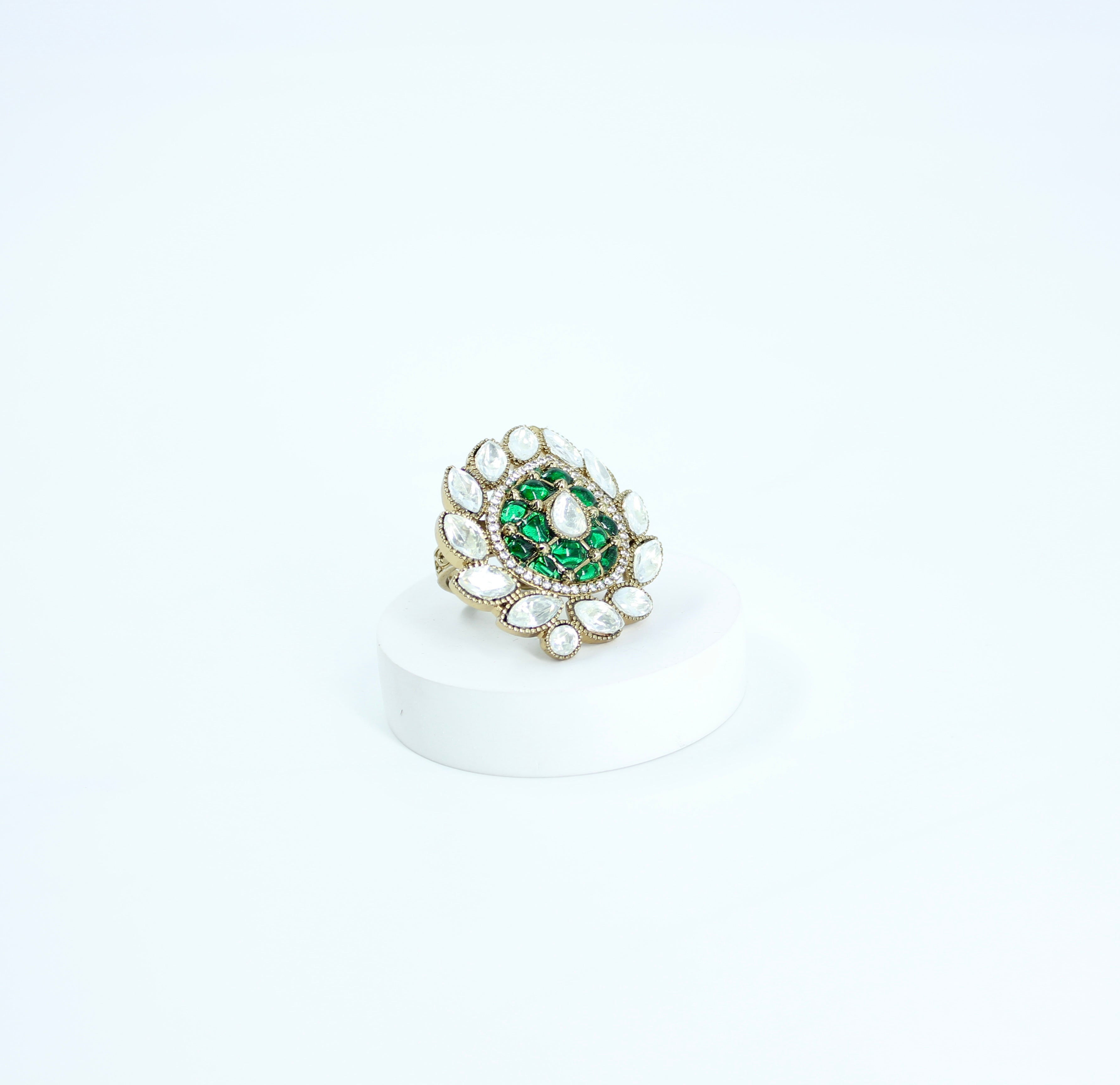 Vishvaja – Emerald Lotus Kundan Ring