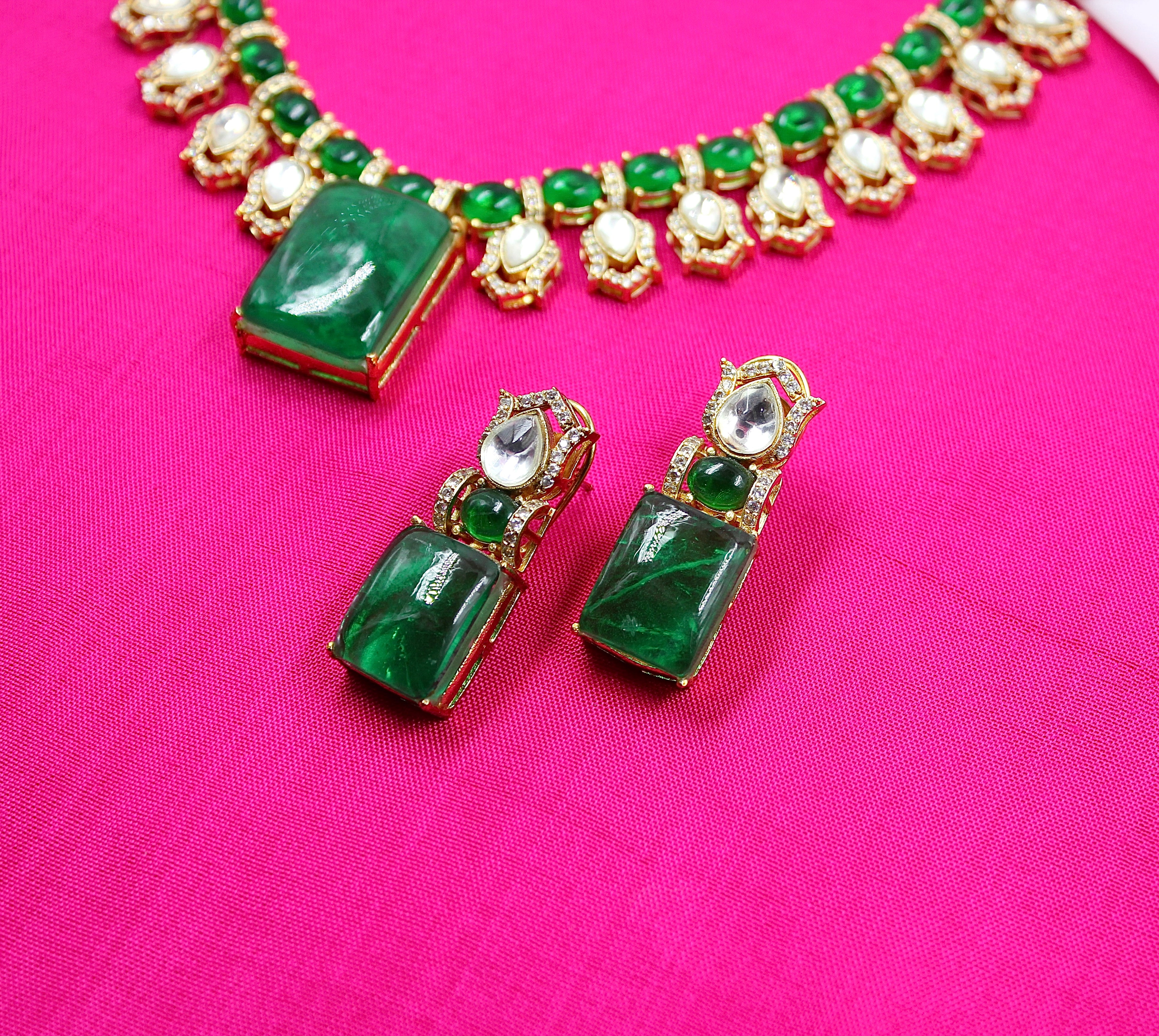 Vyanika – Heritage Green Polki Necklace Set