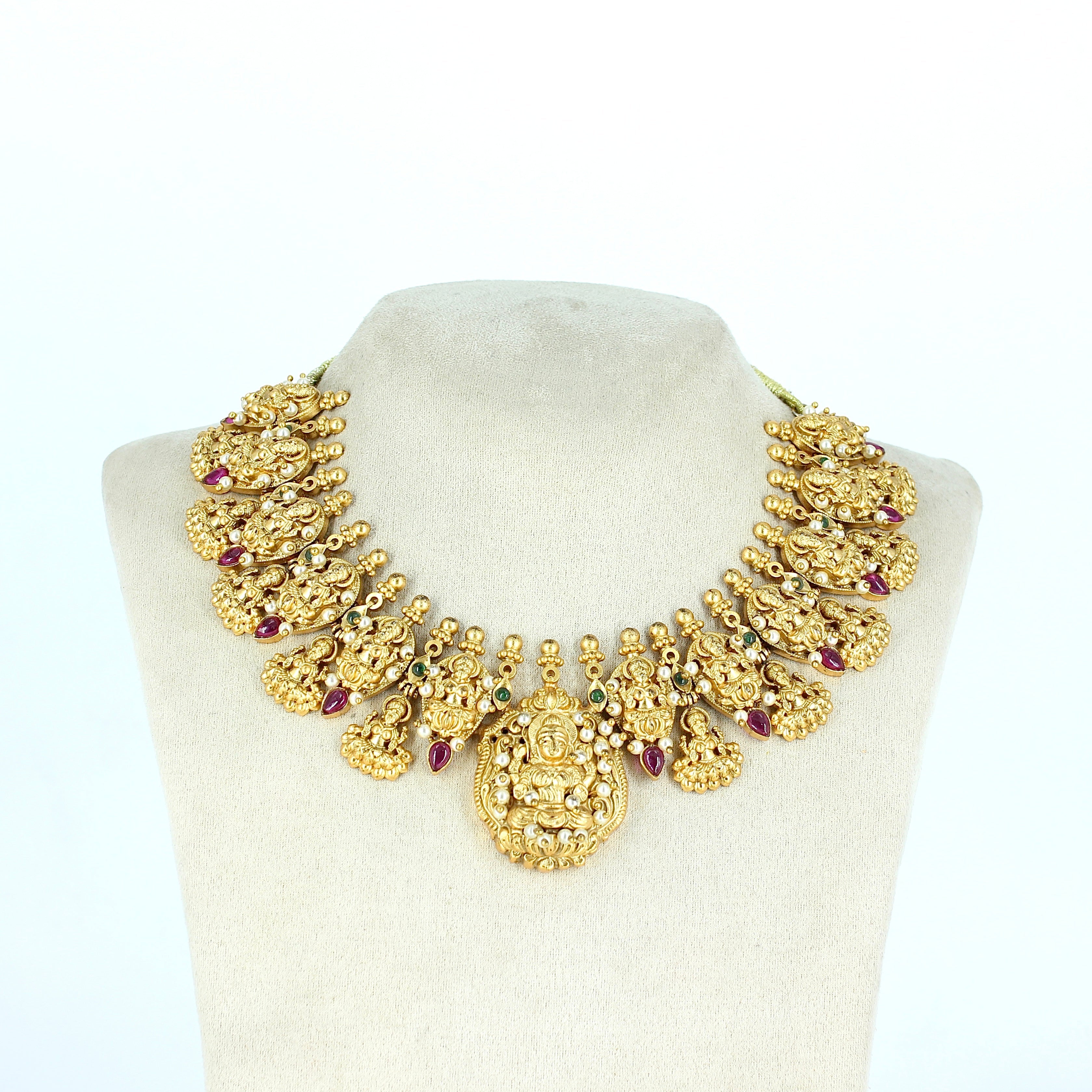 Vedika – Regal Temple Necklace Set