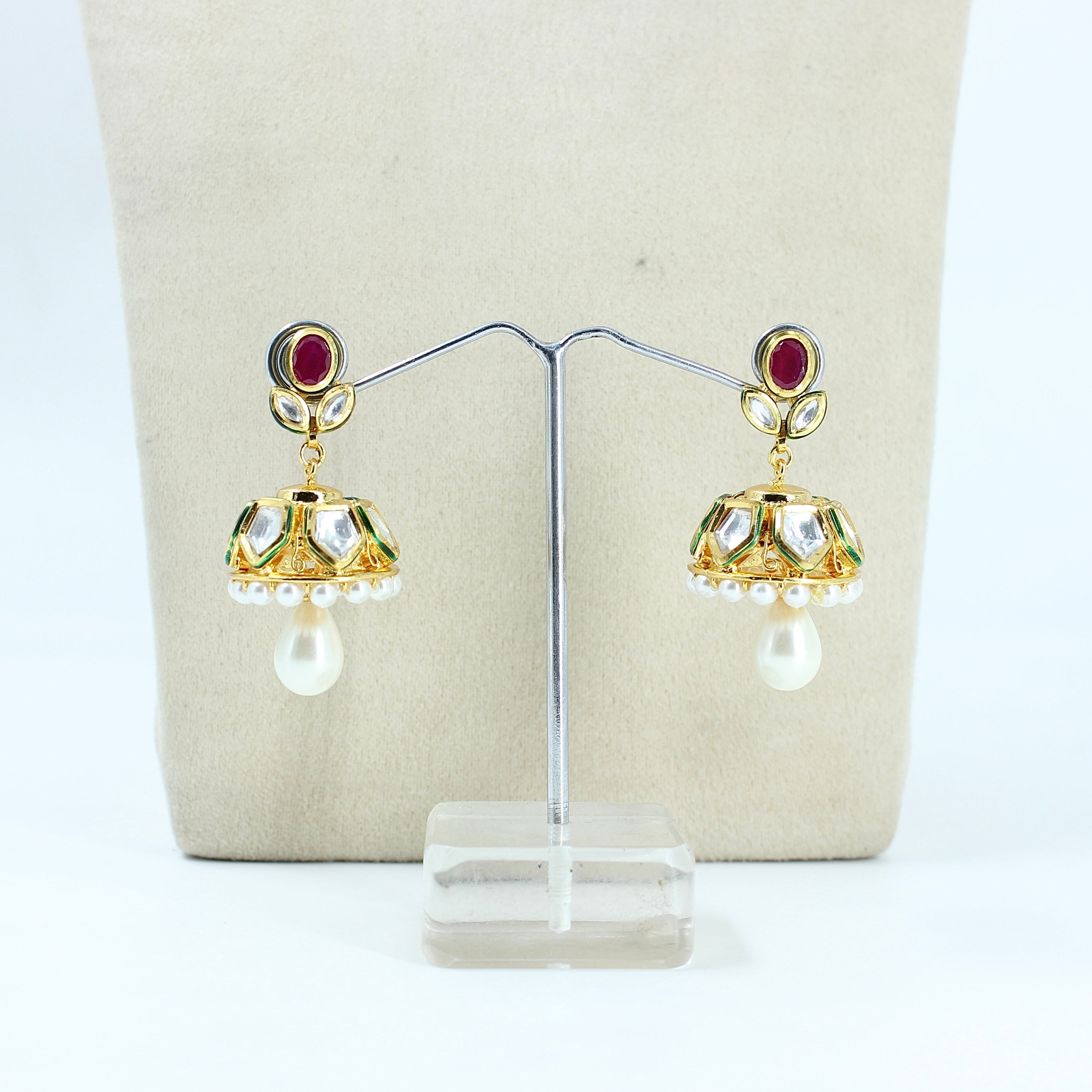 Samaira – Regal Pearl Polki Choker Set