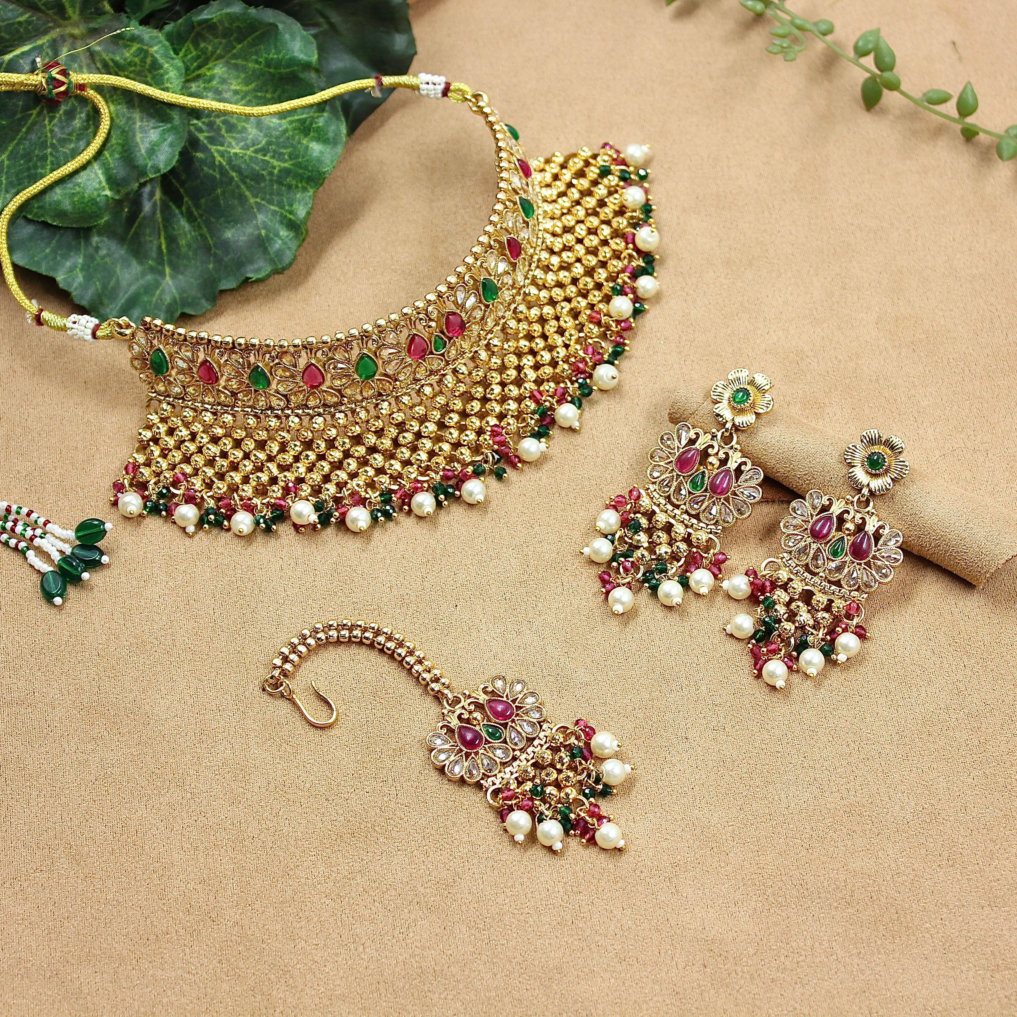 Anvitha – Regal Temple Necklace Set