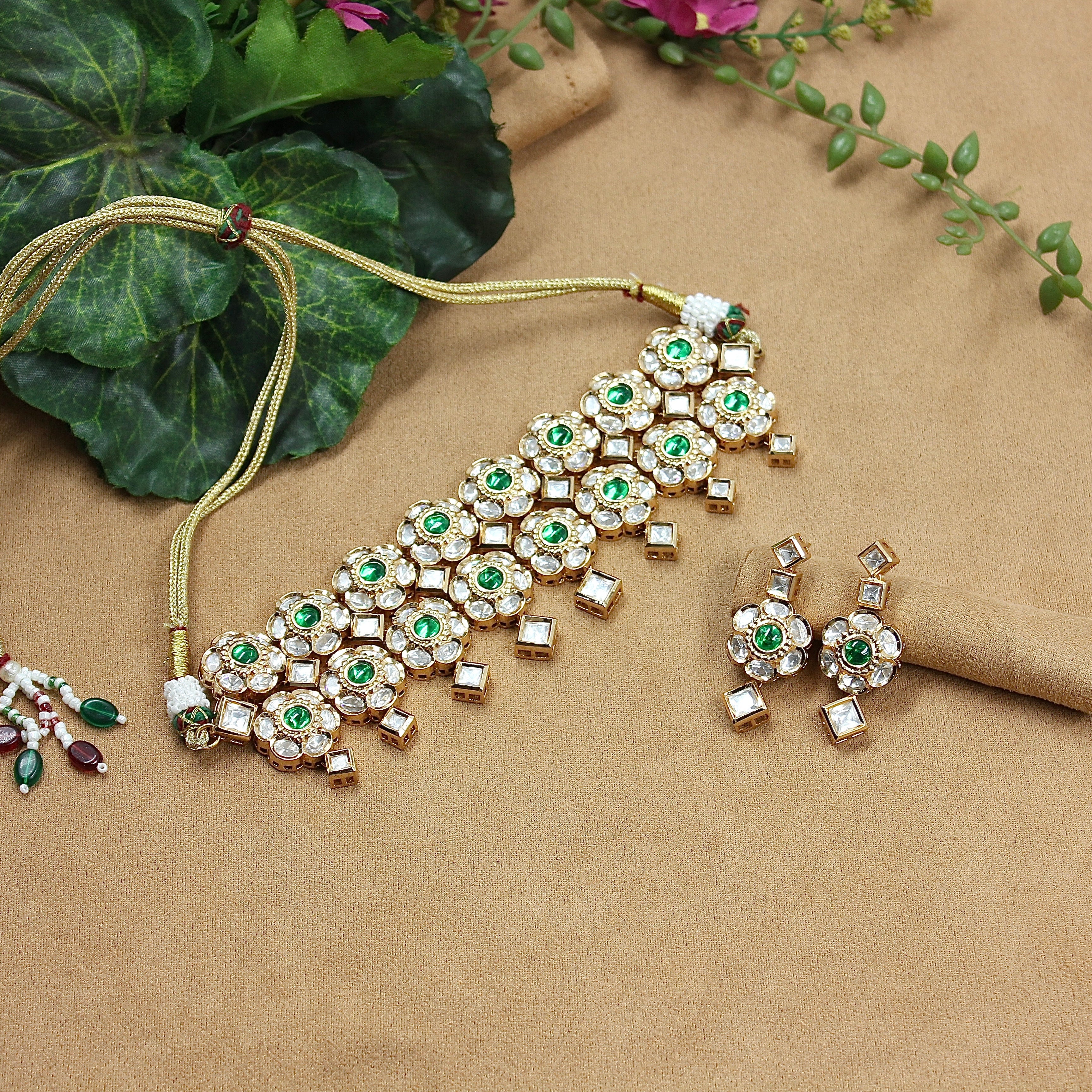 Elaria – Emerald Bloom Polki Choker Set