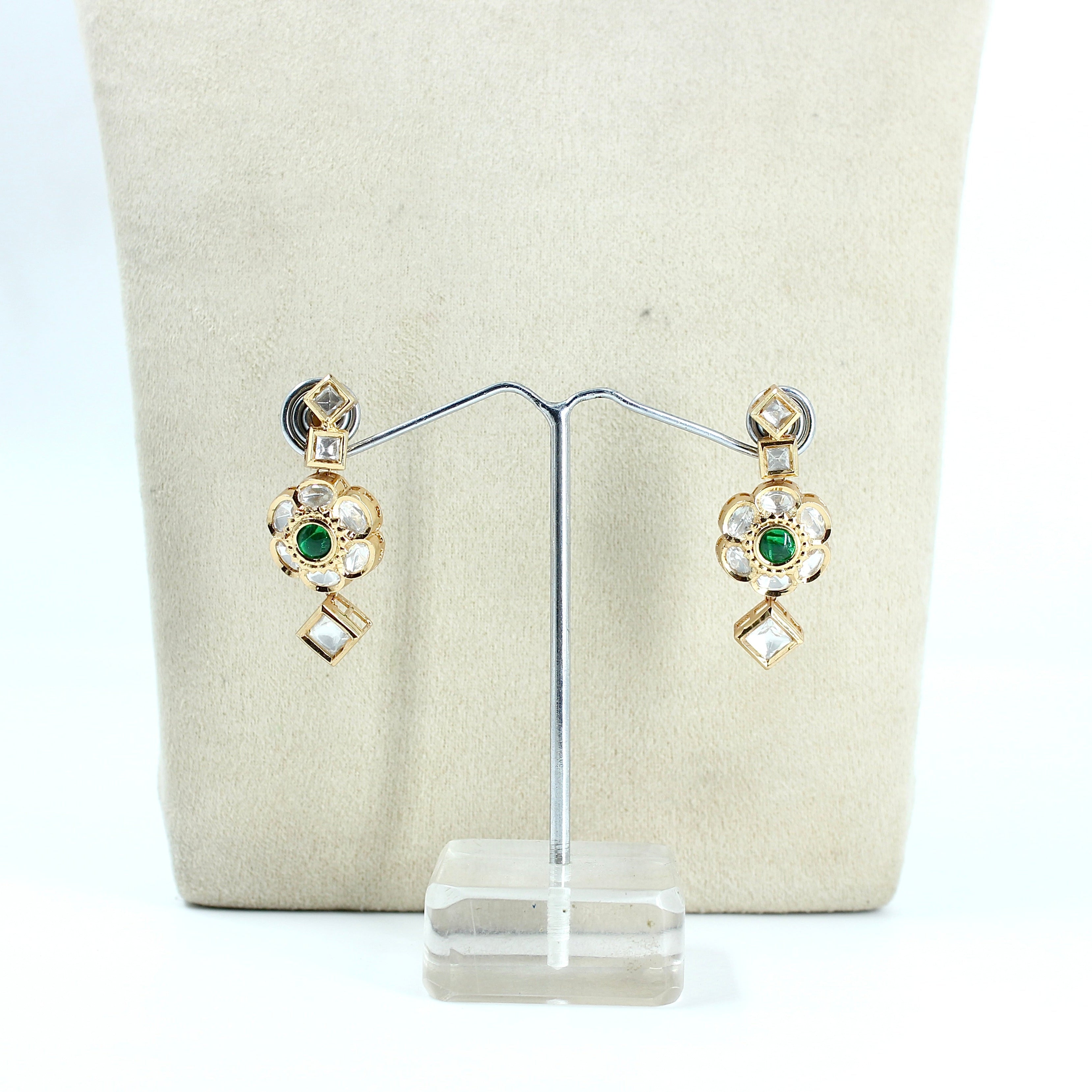 Elaria – Emerald Bloom Polki Choker Set