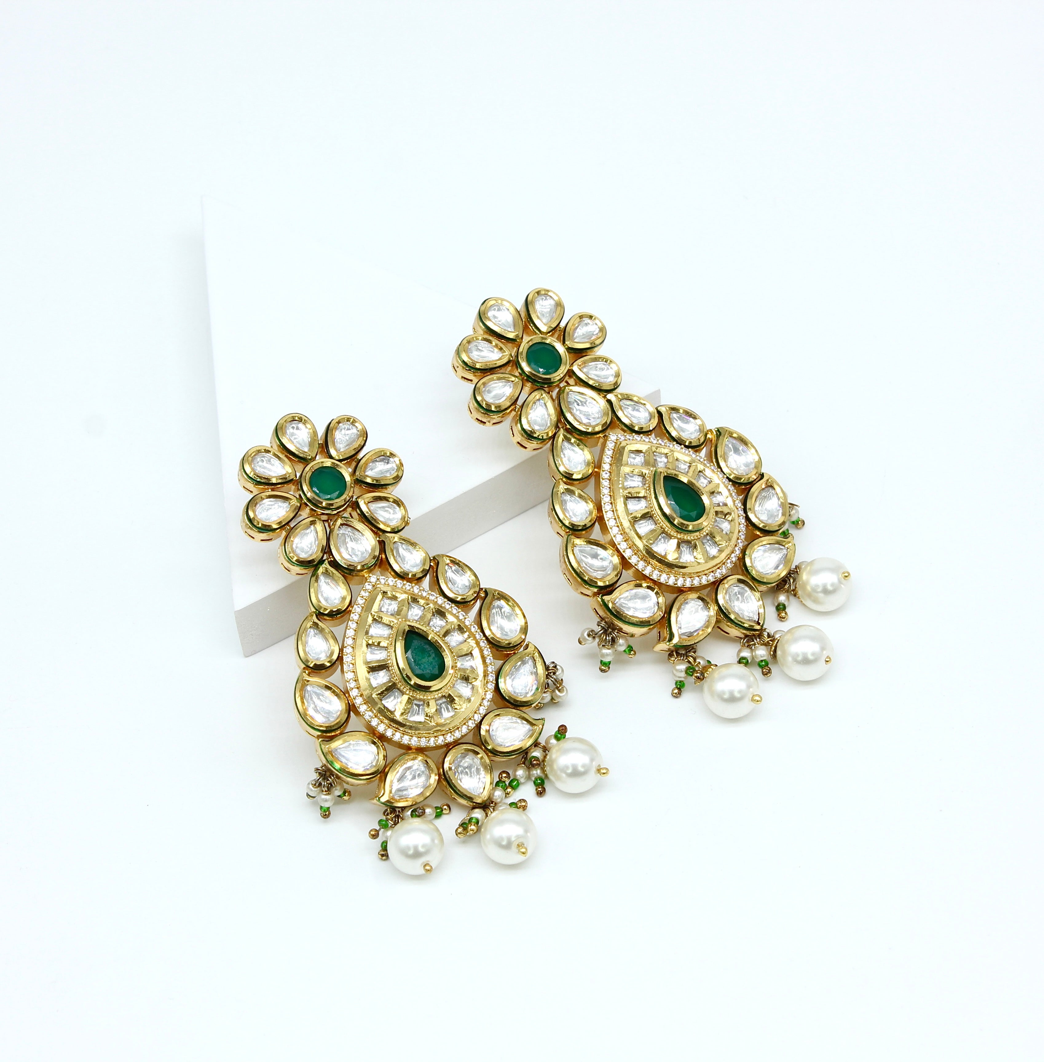 Meher – Emerald Bloom Kundan Earrings