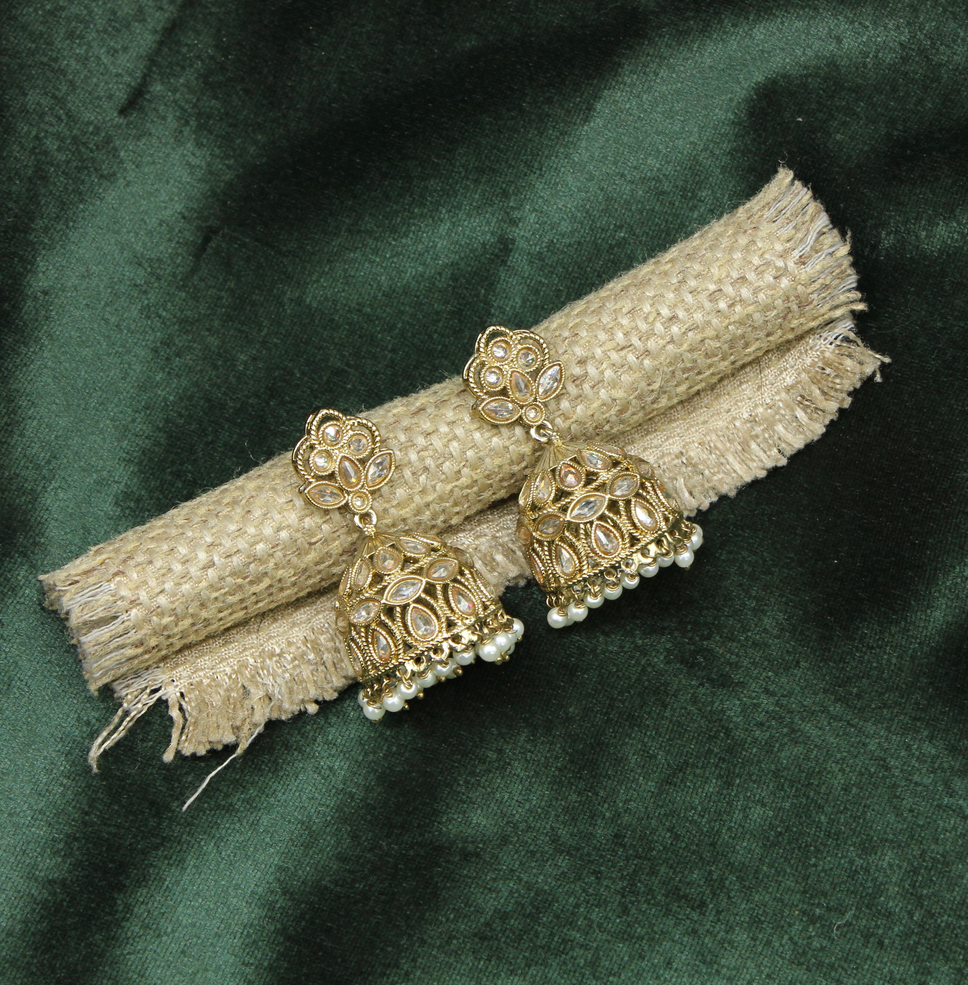 Aarohi – Classic Pearl-Edged Polki Jhumkas