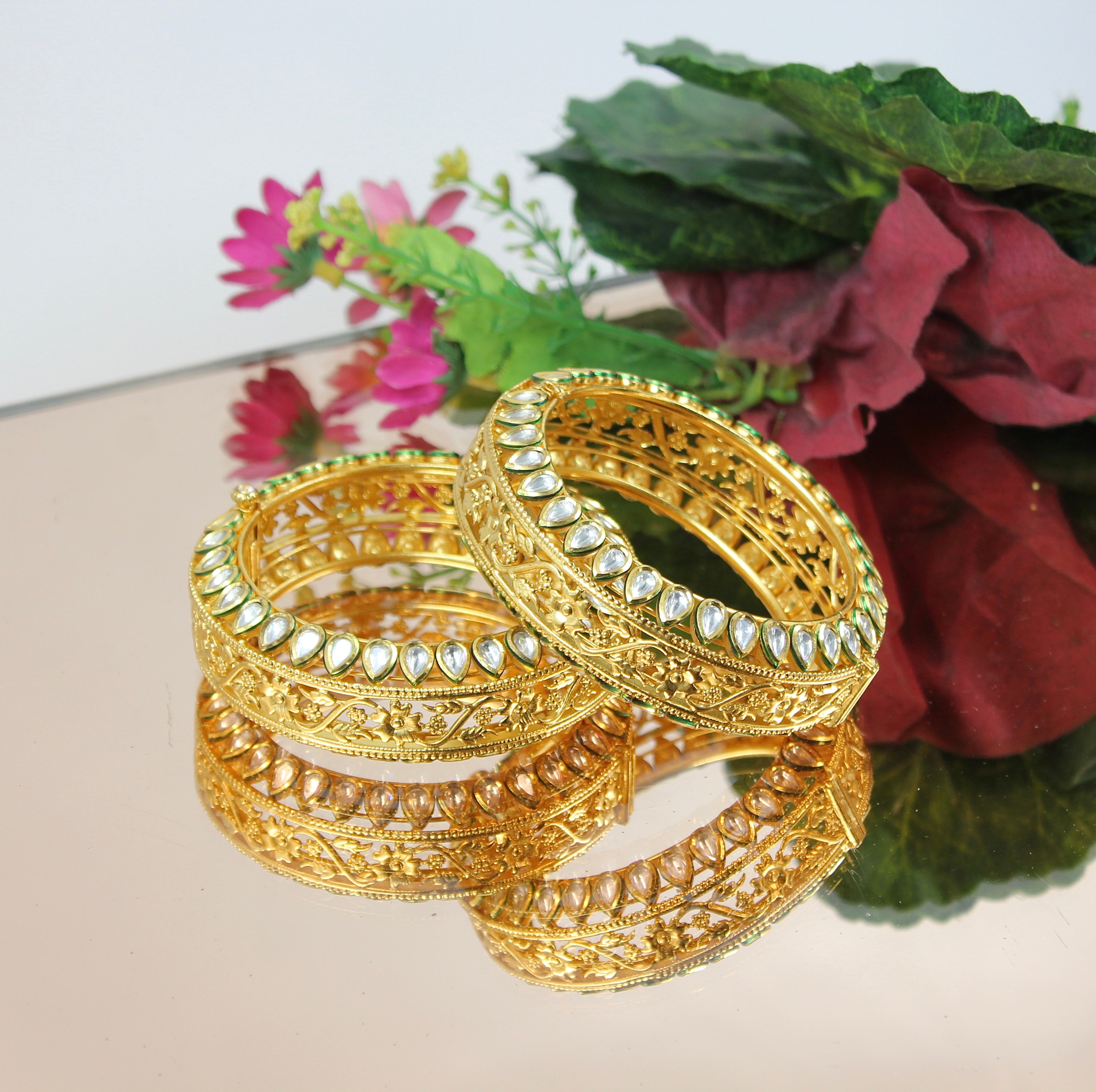Raima – Kundan Embellished Cutwork Openable Bangles