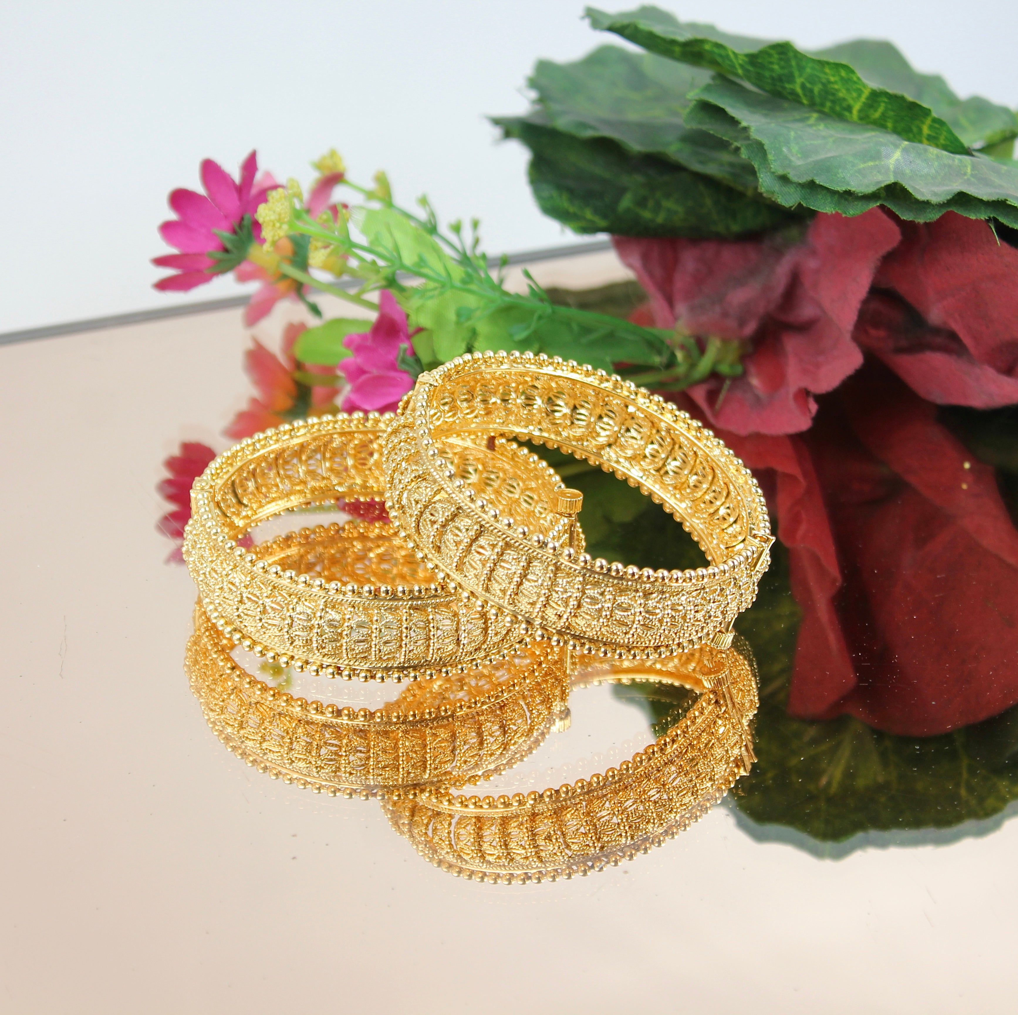 Sharvika – Antique Temple Mesh Openable Bangles