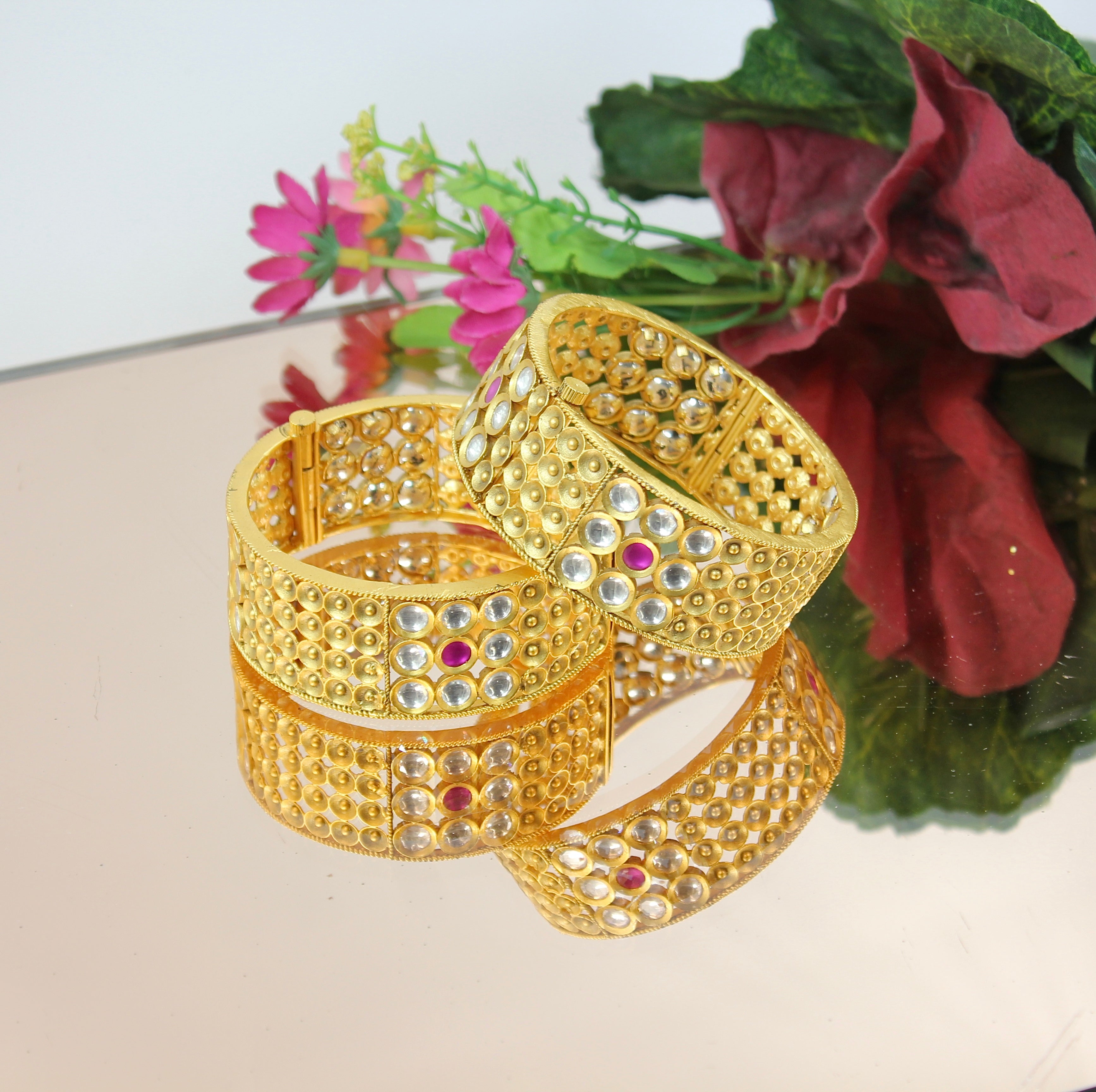 Rajvalli – Ruby Matte Openable Temple Bangles