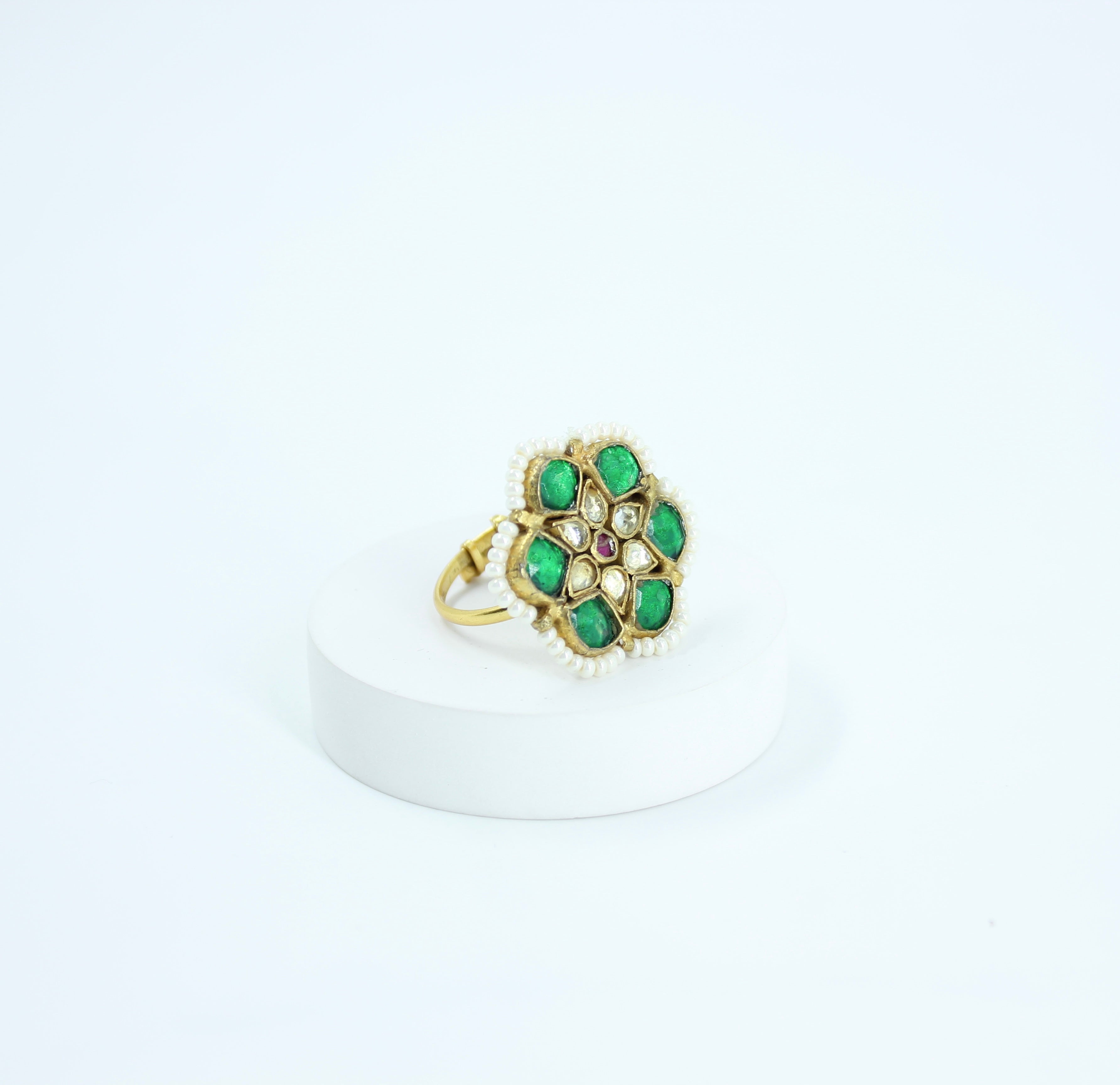 Haripriya – Emerald Blossom Kundan Ring