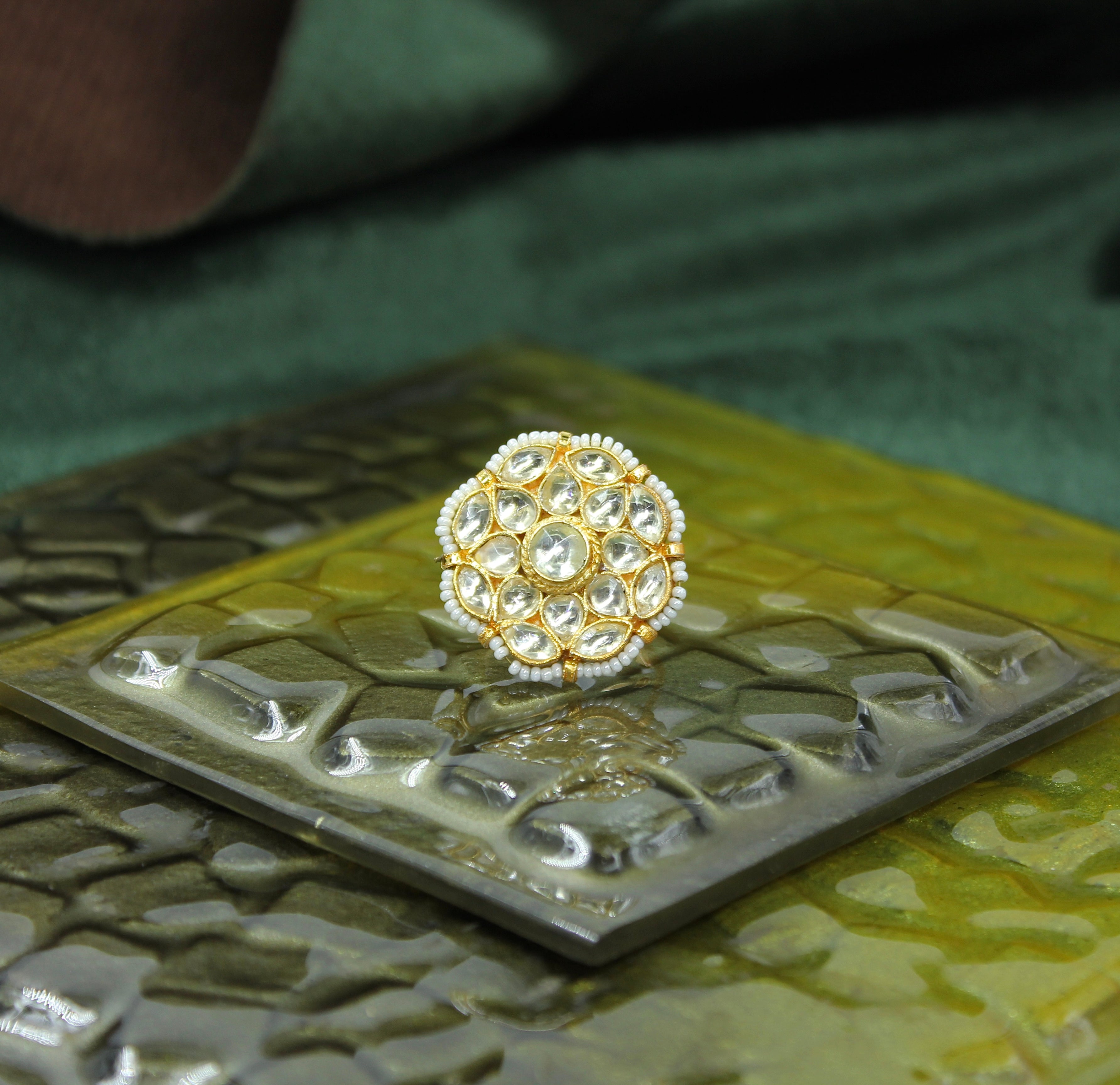 Kanirika – Classic Kundan Pearl Ring