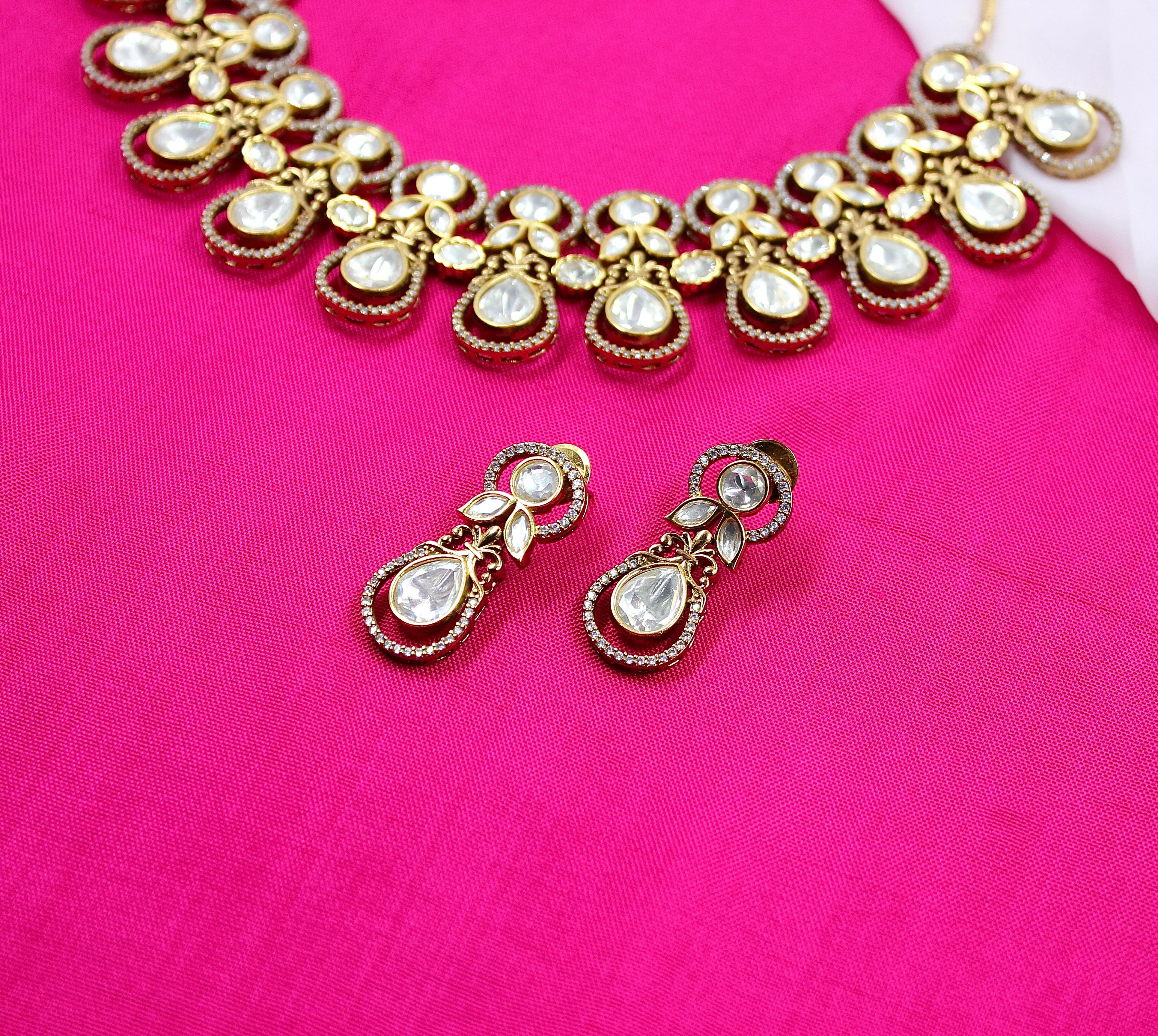 Ruhika – Statement Polki Necklace Set