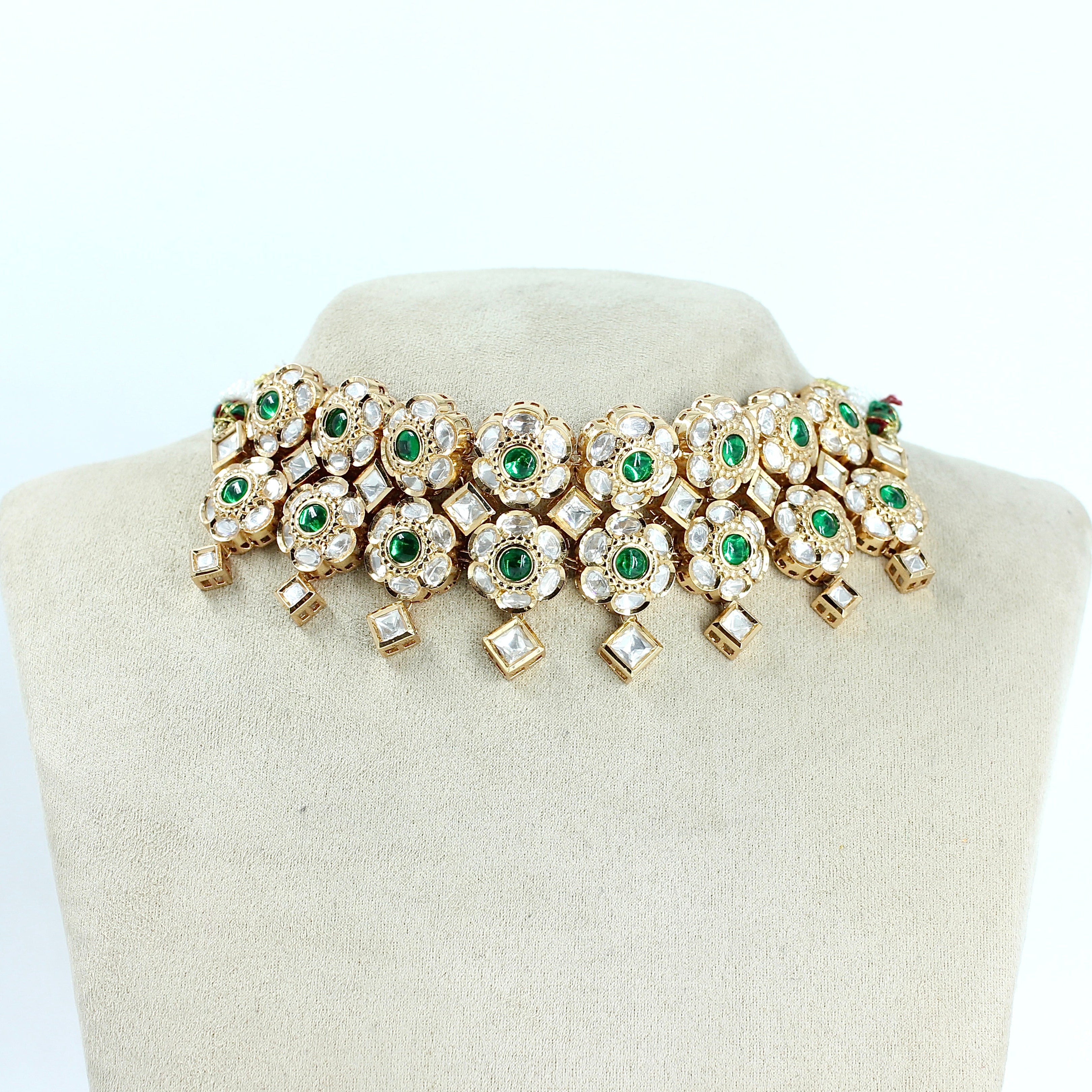 Elaria – Emerald Bloom Polki Choker Set